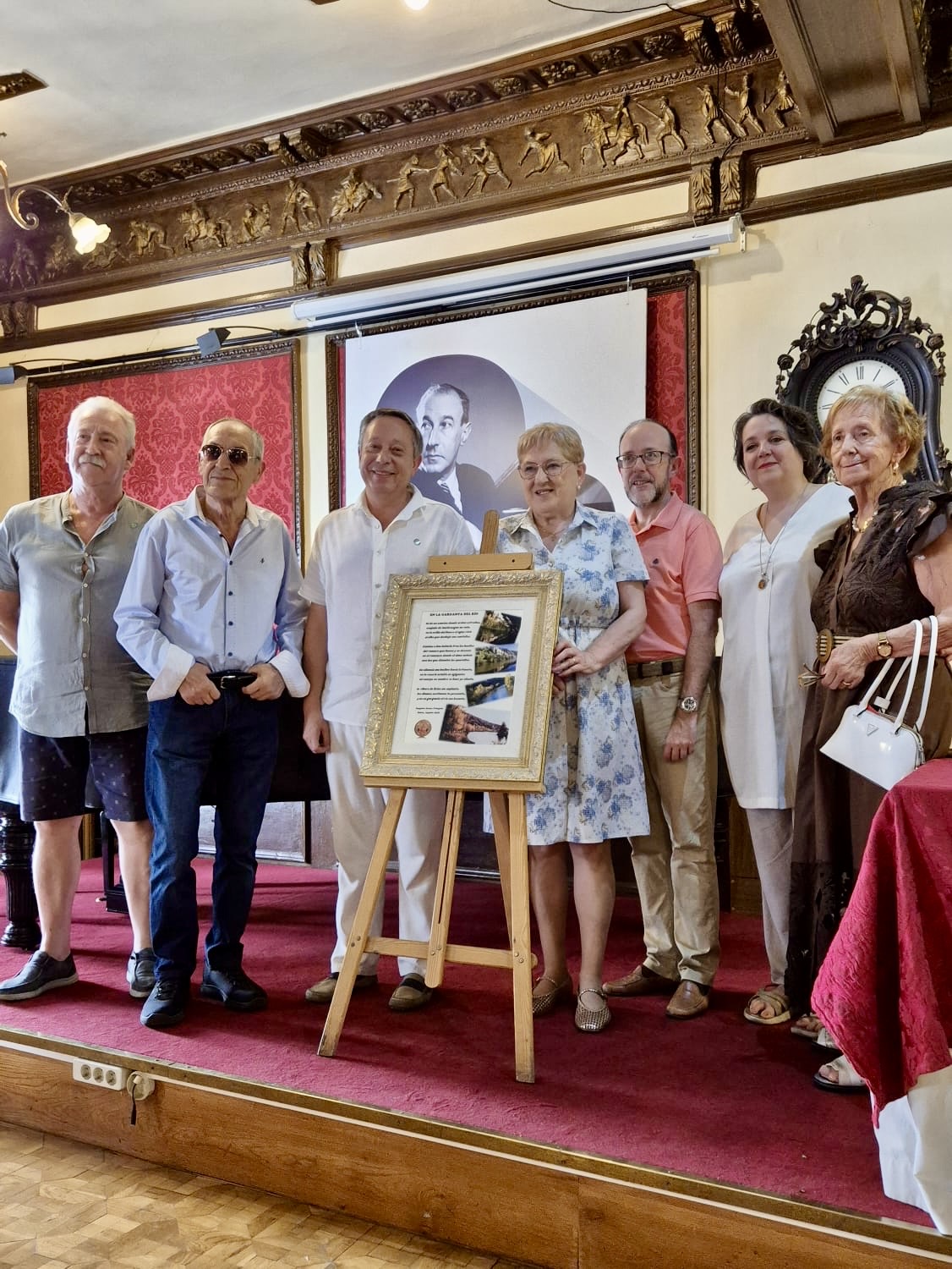 Primer premio del XIV Certamen Literario «Un Soneto para Soria» del Círculo Amistad Numancia de Soria.